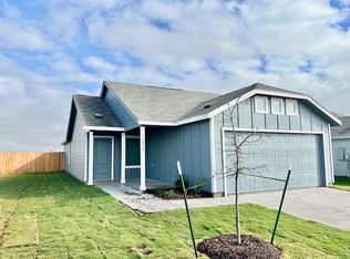 12411 Lost Rock Dr, Rhome, TX 76078