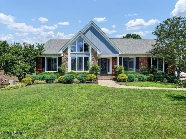 10305 Long Barn Ct, Louisville, KY 40291