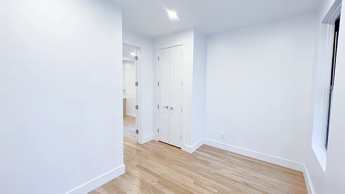 Rented by Brighton Management | media 10