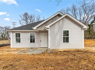 701 Commerce Ave, High Point, NC 27260