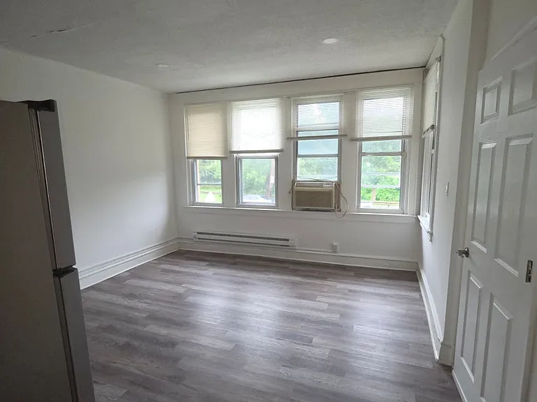 5020 Bingham St #1 — Photo 4