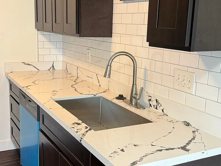 1001 N 6th St #5 — Photo 7