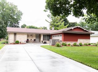 7488 N 90th St, Milwaukee, WI 53224