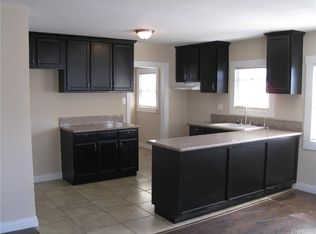 1143 W 97th St, Los Angeles, CA 90044