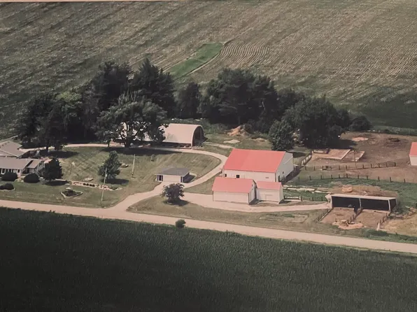 2483 135th St, New Sharon, IA 50207