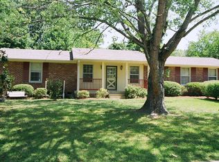 7424 Harrow Dr, Nashville, TN 37221