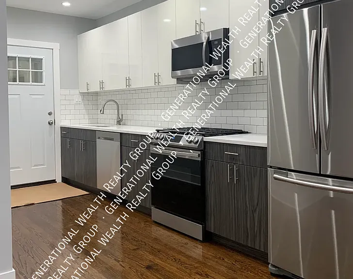 4350-58 N Cicero Ave #4809G — Photo 4