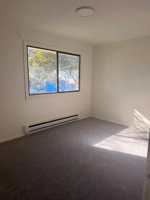 2 bed, 800 sqft, $2,000 — Photo 2