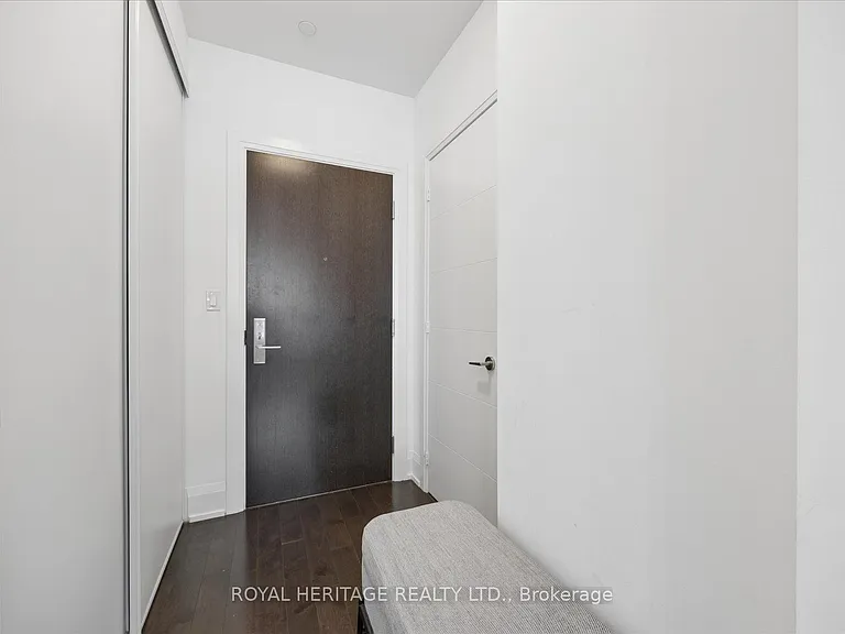 460 Adelaide St E #Penthouse 122 — Photo 6