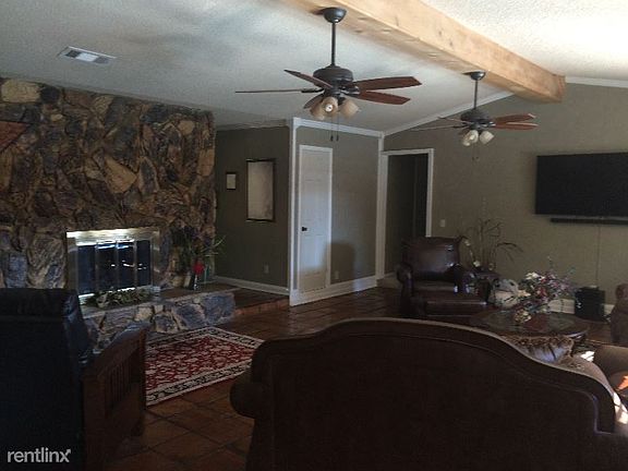 3rd image of 2628 Kimberly Ct