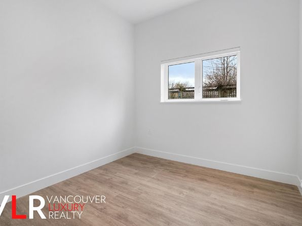 2 bedroom rental in Vancouver — photo 18