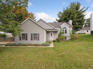 4230 Cross Creek Dr, South Bend, IN 46628