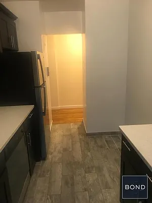 Rented by Bond New York | media 19