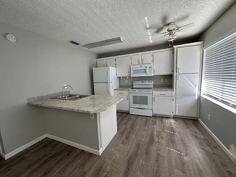 1601 Big Tree Rd #1107 — Photo 10