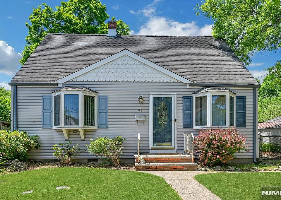 1st image of 21 Butler Pl