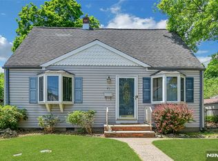 21 Butler Pl, Wanaque, NJ 07465