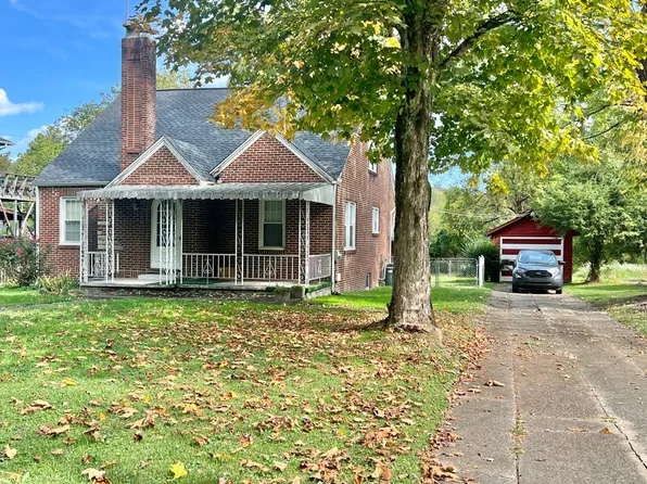 364 W Main St, Saint Albans, WV 25177