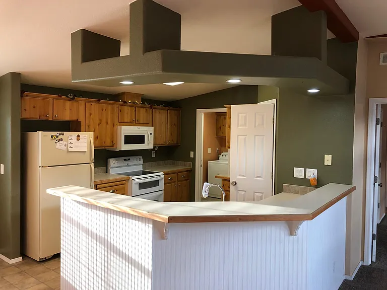 1653 Saddle Dr — Photo 8