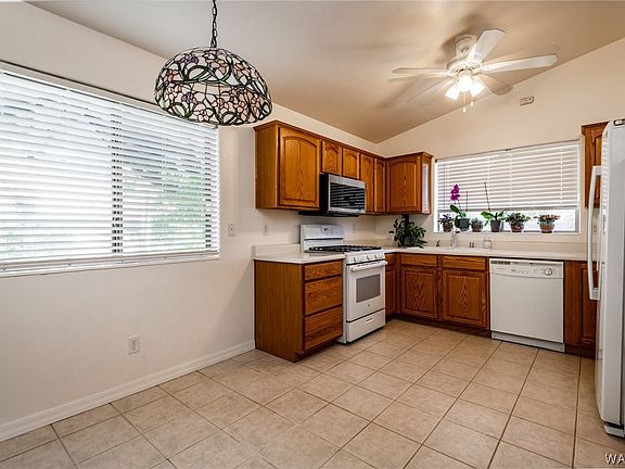 5th image of 2722 Mountain Avenue