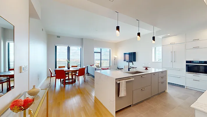 Rented by Bond New York | media 33