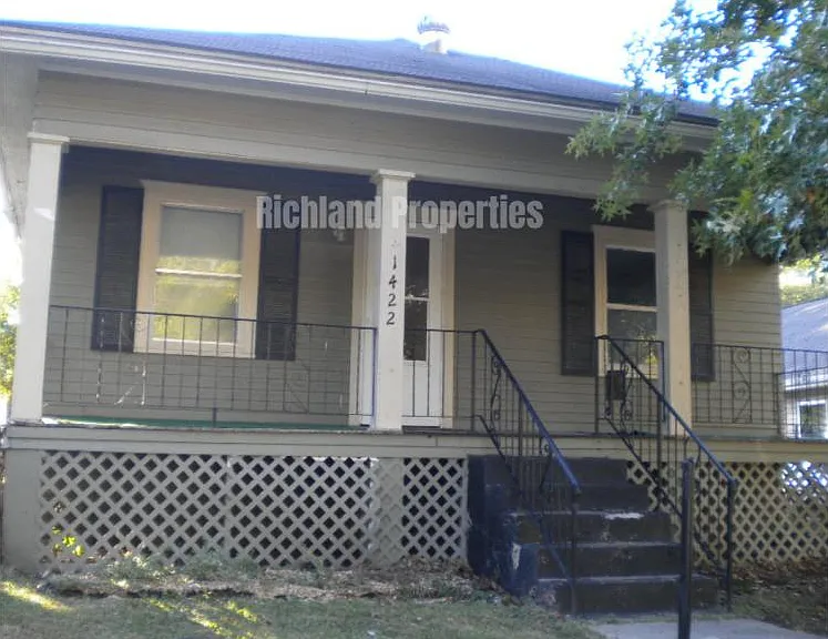 1422 S Sneed Ave — Photo 1