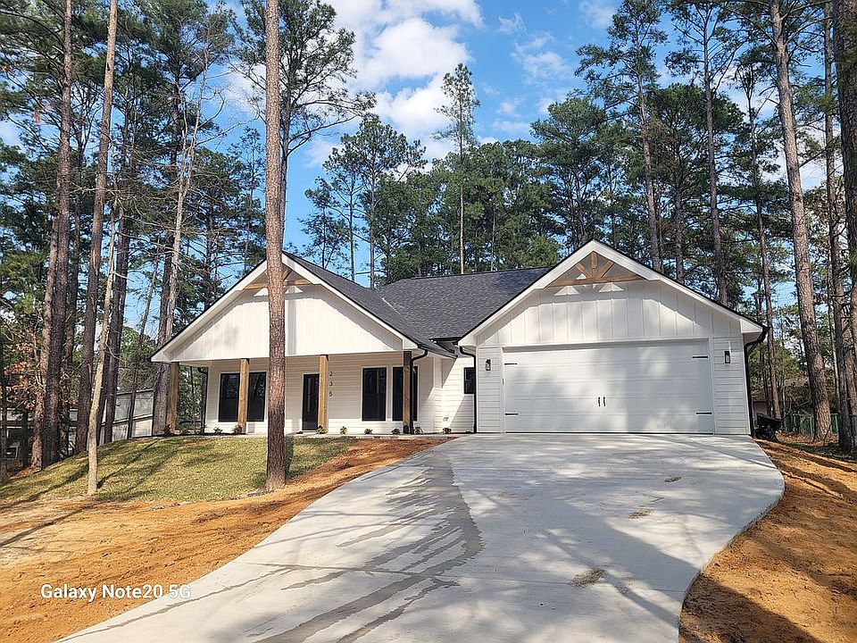 1st image of 235 Dogwood Rd