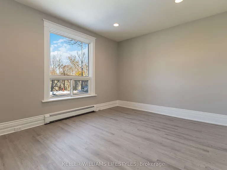 79 Beaconsfield Ave #1 — Photo 9