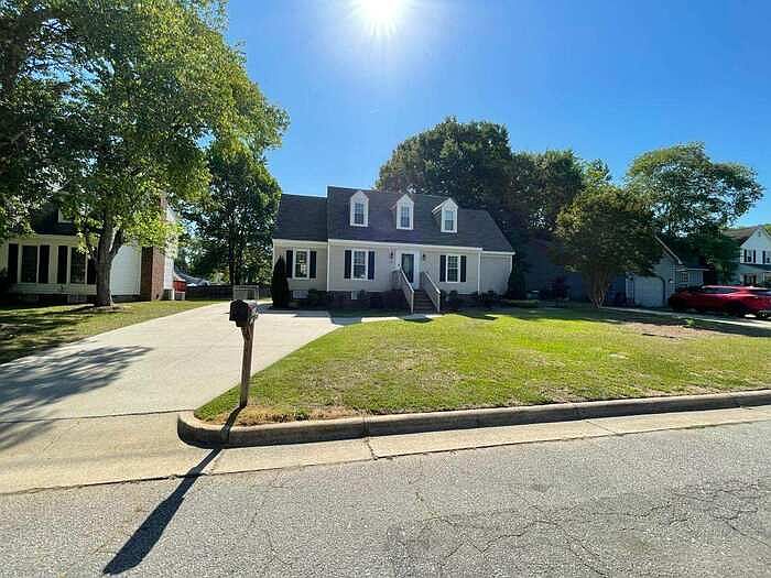 1st image of 109 Ketch Point Ct