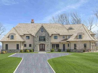 63 Charles Rd, Mount Kisco, NY 10549