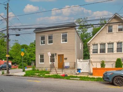 100 S Devine St, Newark, NJ, 07106