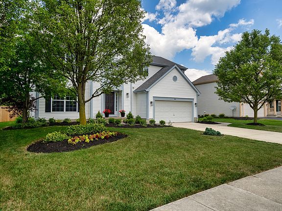 4th image of 994 Royal Oak Dr