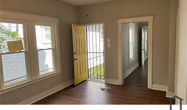 1763 W Gaulbert Ave — Photo 5