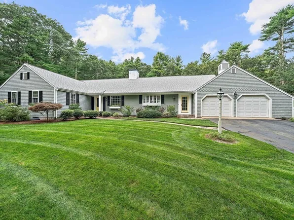 74 Prior Farm Rd, Duxbury, MA 02332