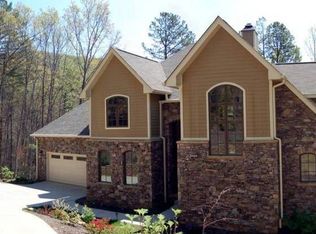 81 Log Gap Rd, Fairview, NC 28730