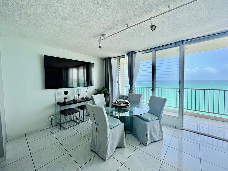 4745 Avenue Isla Verde — Photo 6
