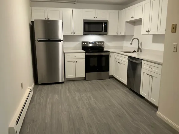 121 North St #3, Medfield, MA 02052