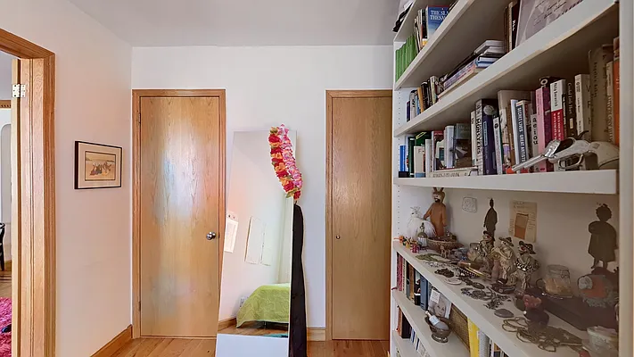 Rented by Emor Management Inc. | media 30