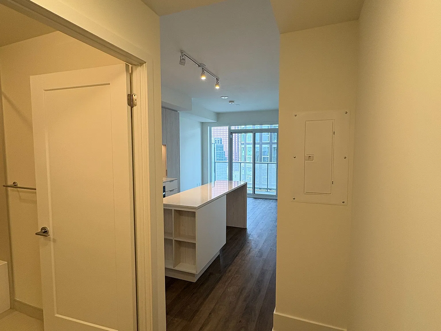 1 bed, $2,300 — Photo 1