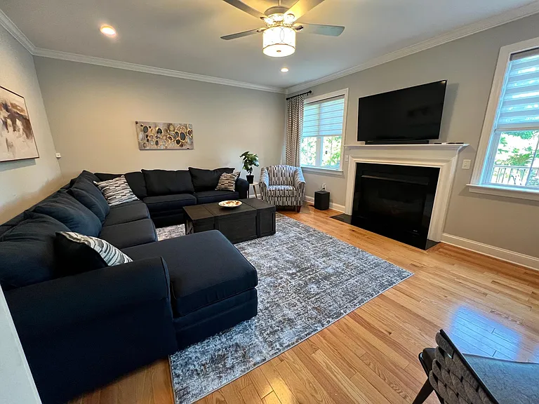 2603 Marsh Rd — Photo 6