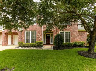 5911 Indian Hills Ln, Sugar Land, TX 77479