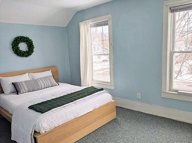 1st image of 1302 Washington Ave #1/2