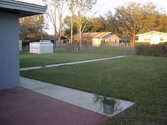 large rear yard