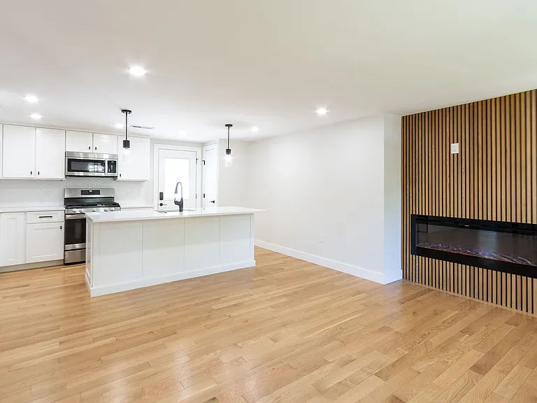 40 Genetti Cir #40 — Photo 1