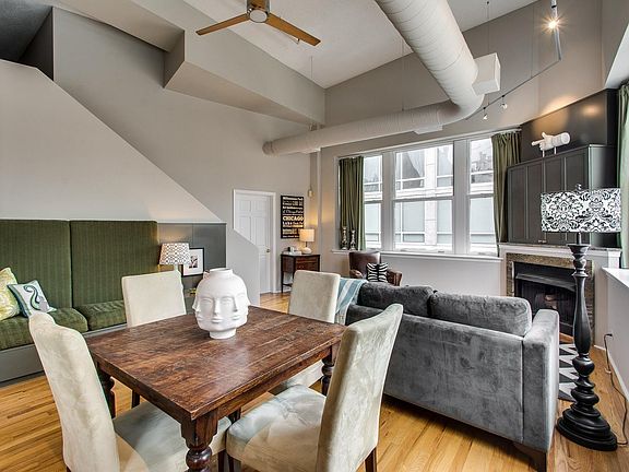 4th image of 161 W Harrison St Unit 1201
