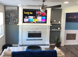 214 E 235th St, Euclid, OH 44123