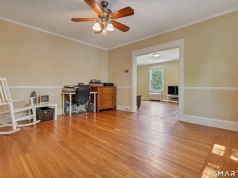 326 W Rock Ave #2 — Photo 9