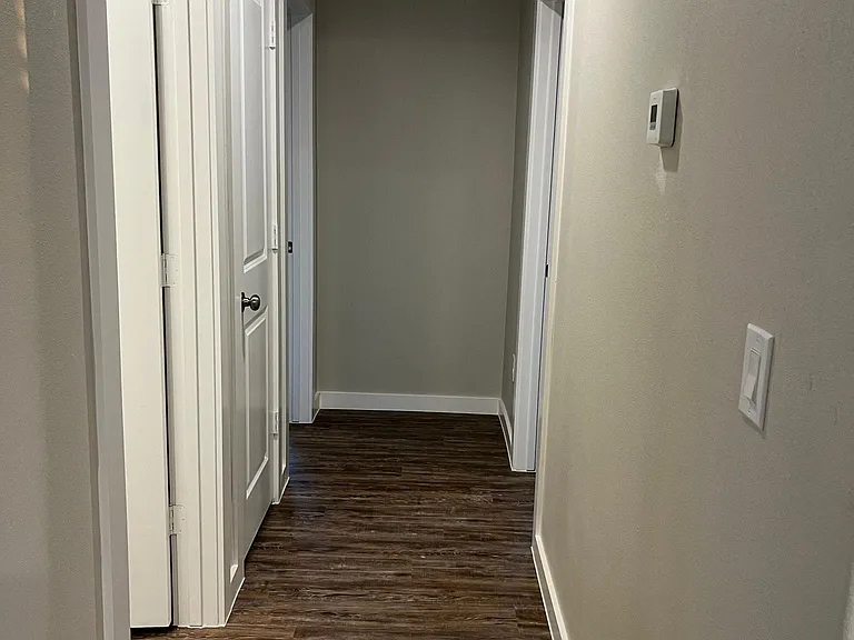 2911 Abbeville Ave — Photo 6