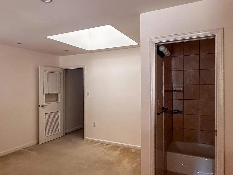 1588 Indiana St #10 — Photo 14