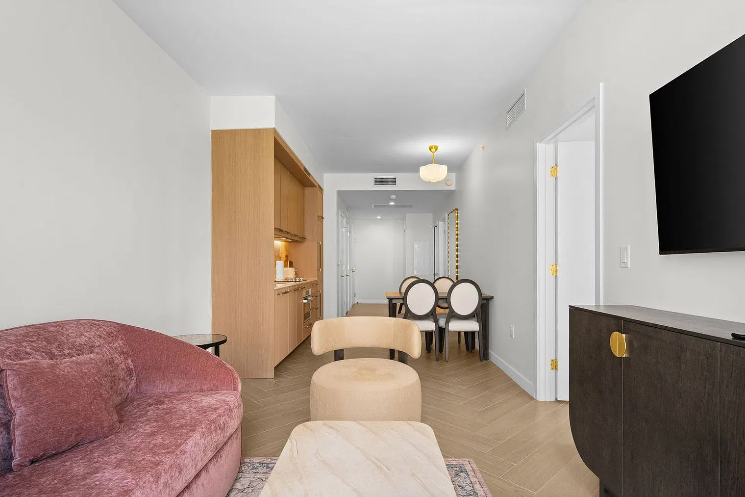 2 bed, 2.0 bath, 839 sqft, $16,256 — Photo 4