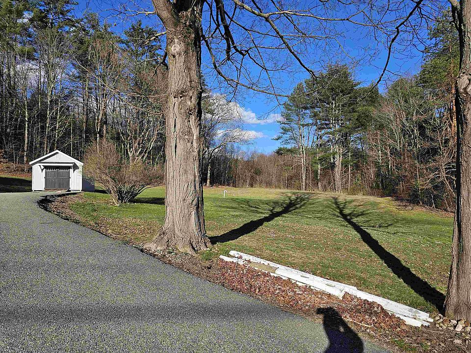 2nd image of 279 Hinsdale Road